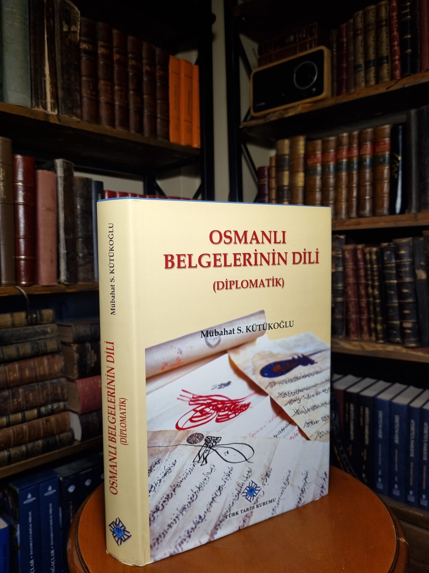 Osmanlı Belgelerinin Dili/ Mübahat S. Kütükoğlu