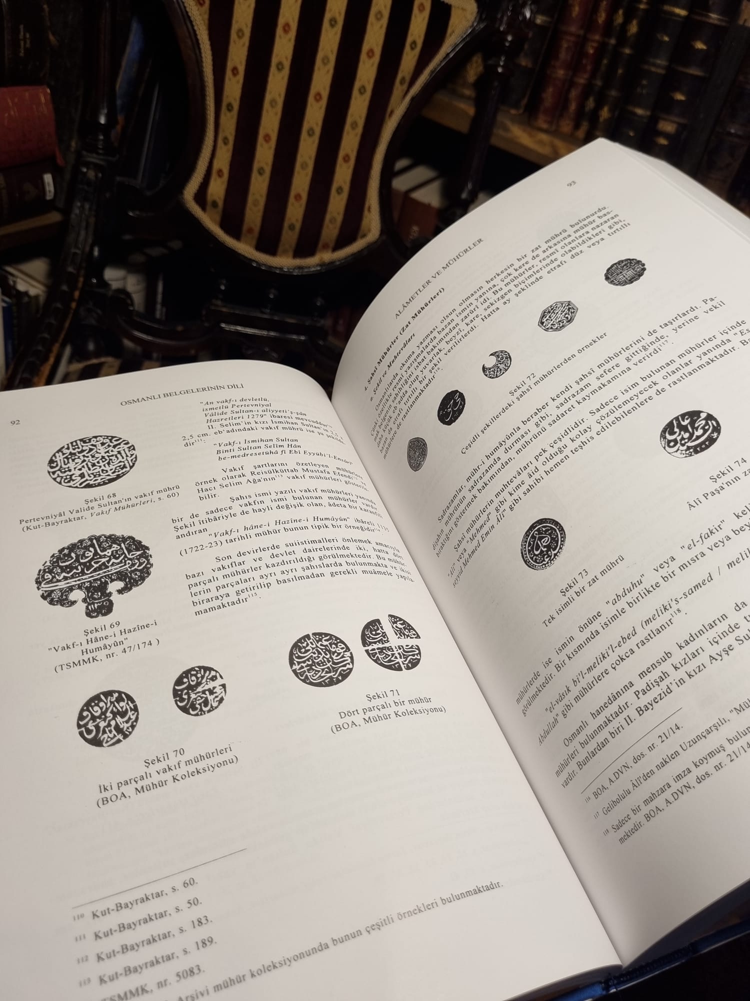 Osmanlı Belgelerinin Dili/ Mübahat S. Kütükoğlu