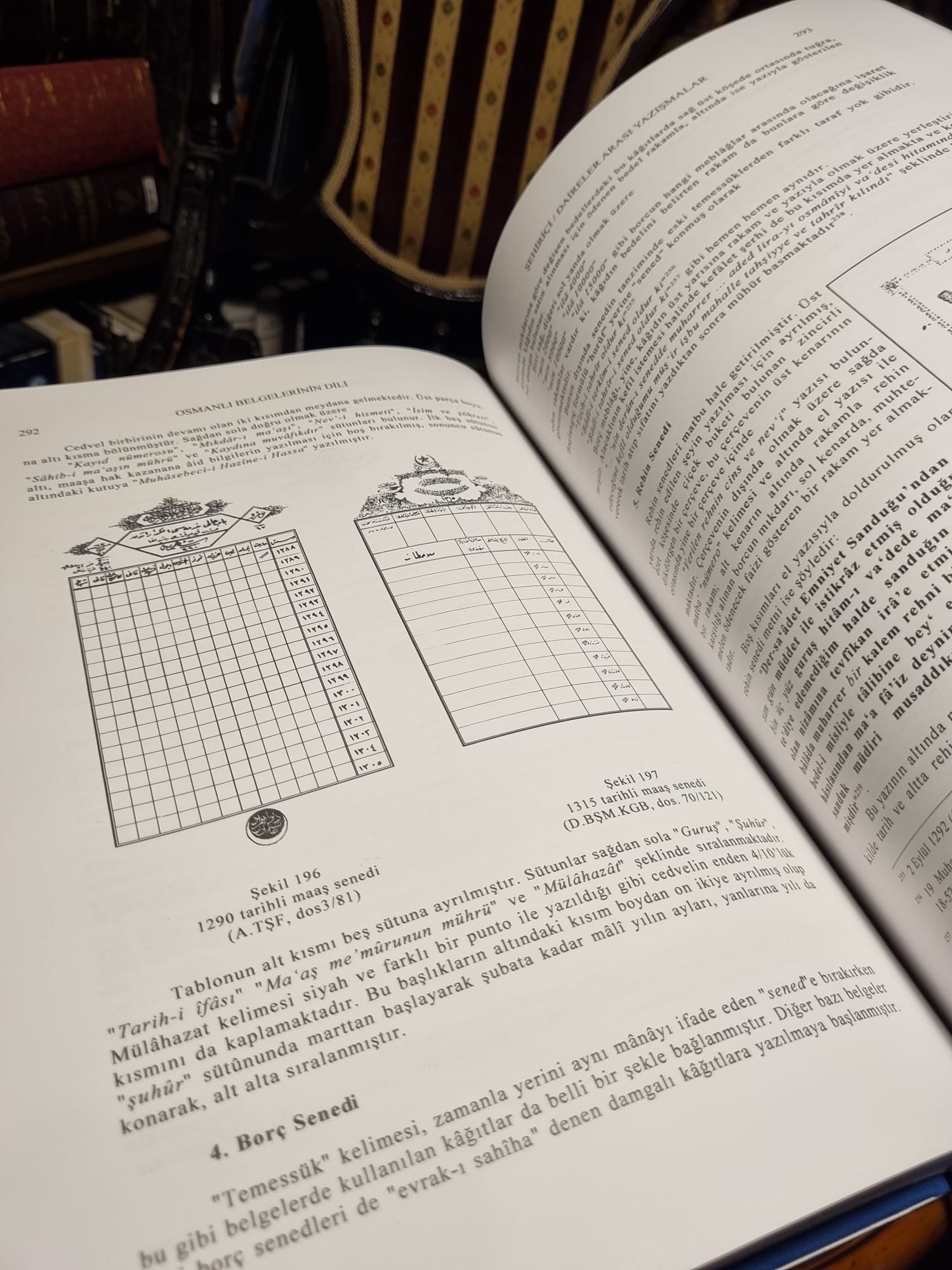Osmanlı Belgelerinin Dili/ Mübahat S. Kütükoğlu