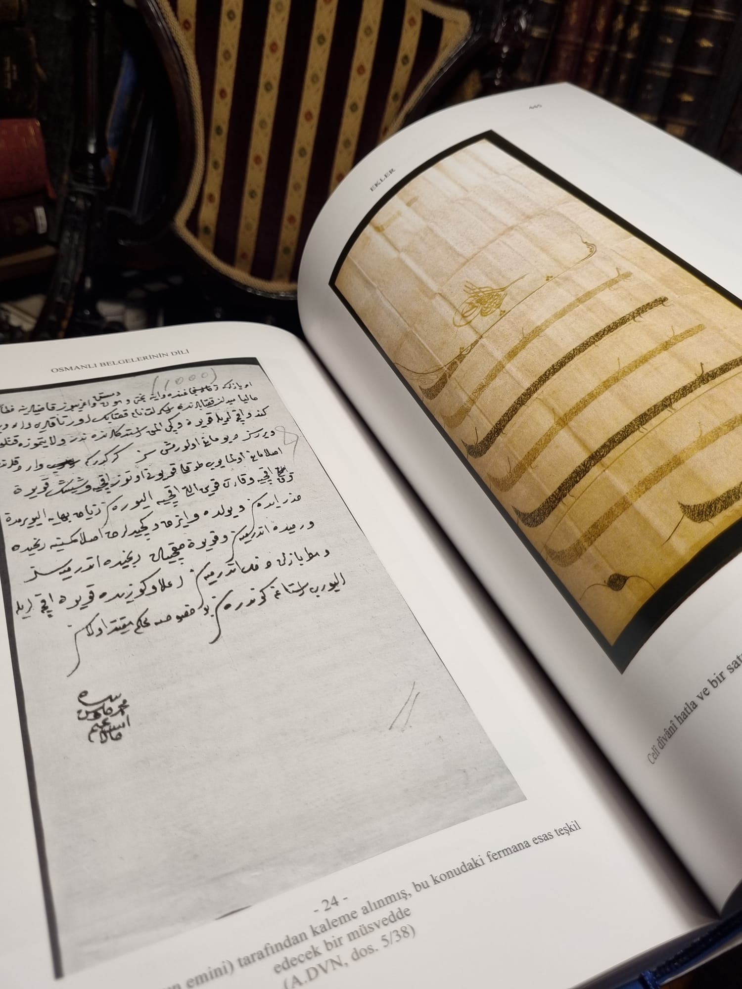 Osmanlı Belgelerinin Dili/ Mübahat S. Kütükoğlu